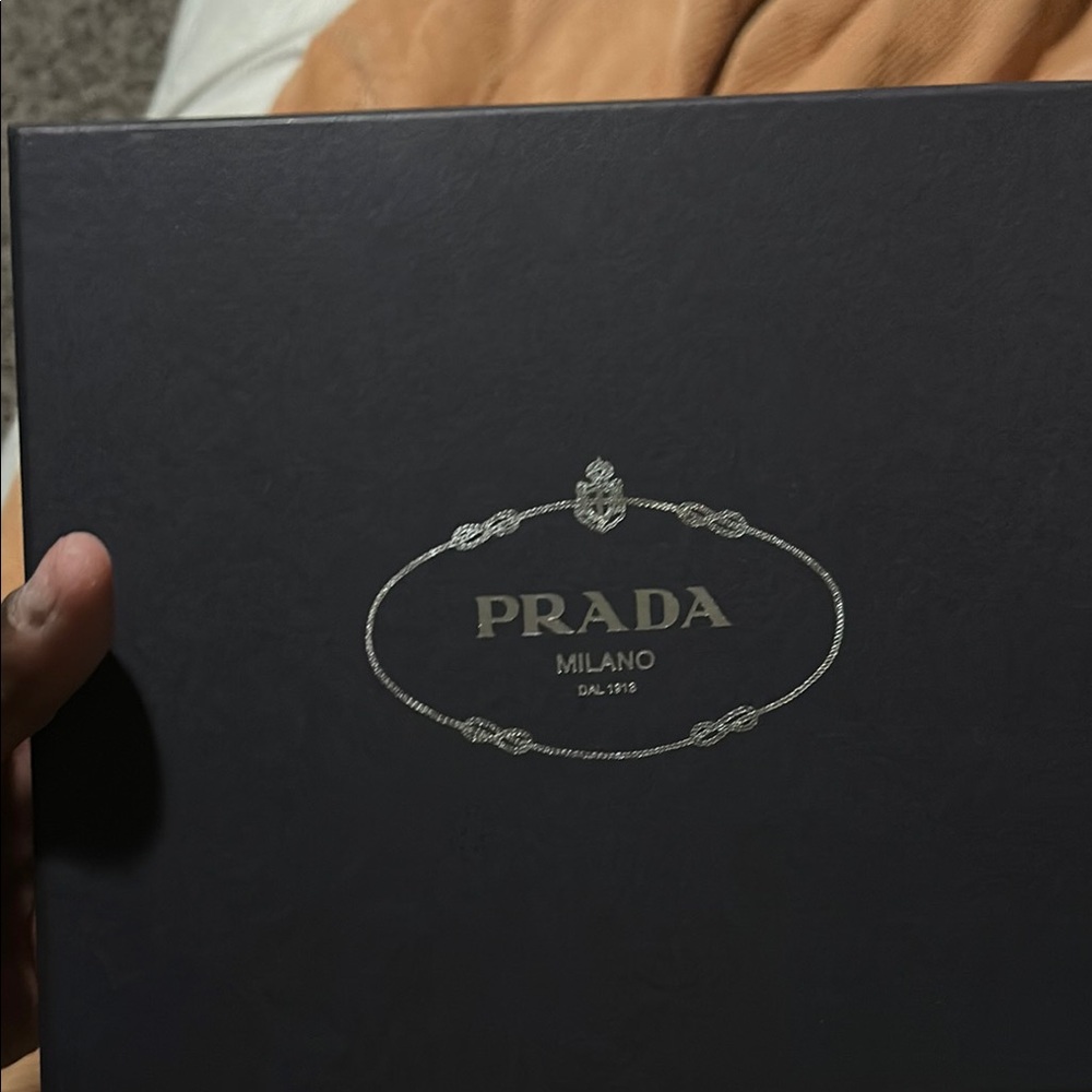 Prada Toddler Kids Sneakers Box